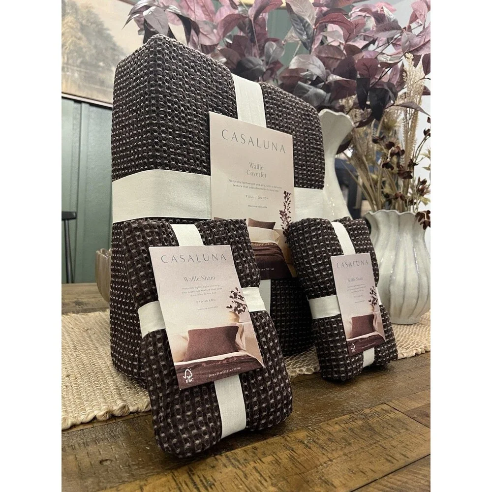 SET Full/Queen Textured Waffle Coverlet & 2 Standard Shams Dark Fig-Casaluna NEW